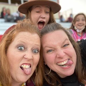 Meet your Posher, Carla